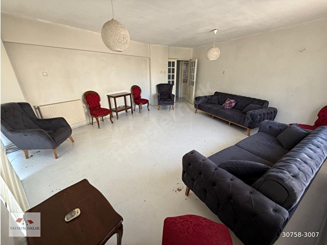 ÜÇYOLUN TAM GÖBEĞİNDE OFİS OLMAYA MÜSAİT kİRALIK DAİRE - Görsel 19