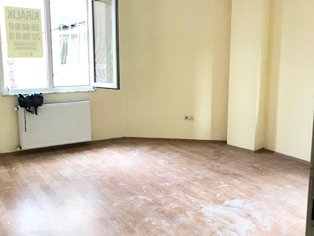 Sisli Izzetpasa Da Ana Caddeye Yakin Bakimli Daire 5916 2779 Hurriyet Emlak
