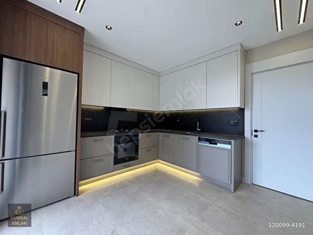 KUMSALDAN AKÇAY YENİMALLEDE BAHÇE KULLANIMLI_2+1_SIFIR LÜX DAİRE - Görsel 4
