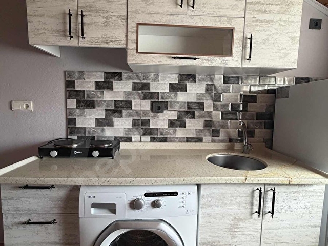 Kayışdağında Faturalar Dahil Full Eşyalı 1+1 Kiralık Daire - Görsel 8