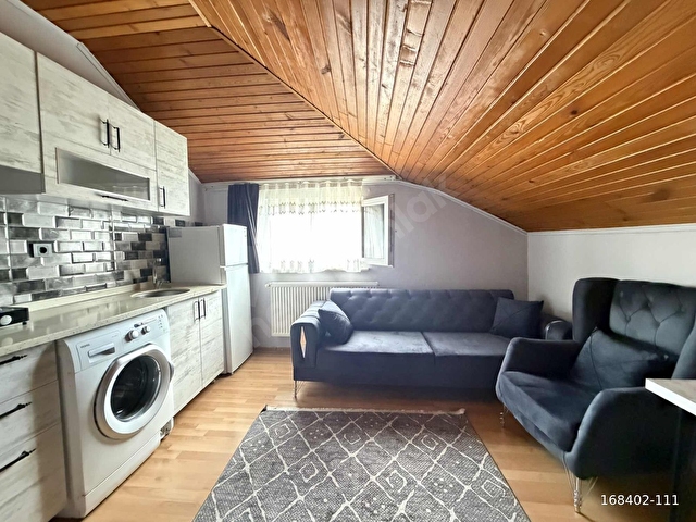 Kayışdağında Faturalar Dahil Full Eşyalı 1+1 Kiralık Daire