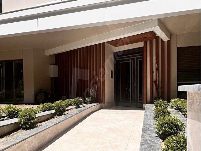 CADDEBOSTAN SAHİLDE 1+1 42 M2 NET ULTRA LÜKS GİRİŞ KAT - Görsel 25