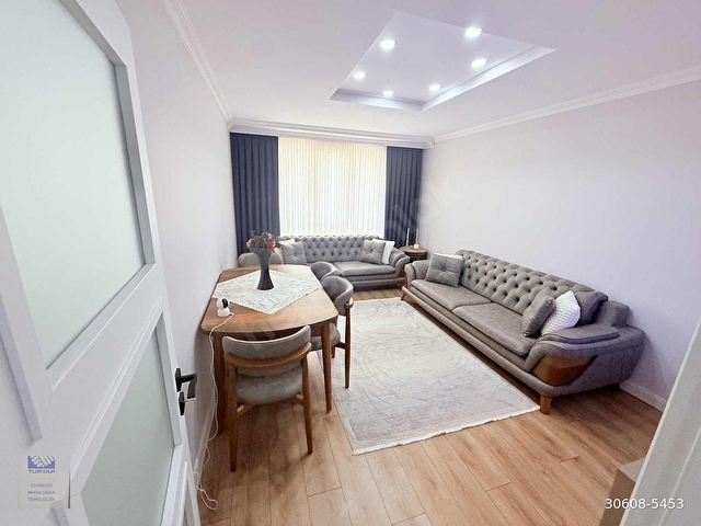 ÇEKMEKÖY SAFRANBOLU EVLERİNDE SATILIK LÜKS 2+1 ARAKAT DAİRE - Görsel 3