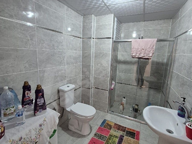 KARŞIYAKA MAH 3+1 ÖZEL İMARLI 140 M2 EBEVEYN BANYOLU FUUL YAPILI 5 YILLIK BINA - Görsel 6