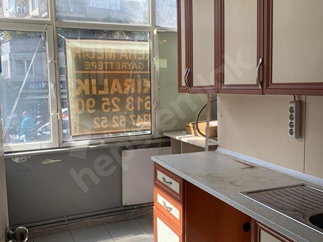 GAYRETTEPE YILDIZ POSTA CADDESİNE YAKIN 3+1 SATILIK BÜRO & OFİS - Görsel 25