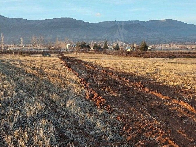 ELMALI ANTALYA YOLUNA 300 MT MESAFEDE TARLA - Görsel 13