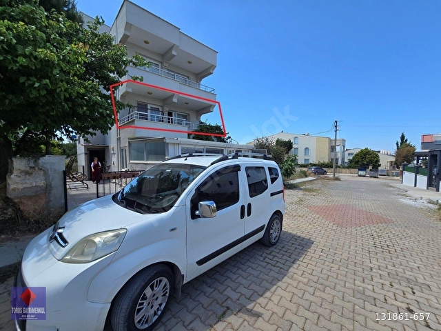 Didim Hisar Mahallesinde Yaz-Kış Oturuma Uygun, 95 m² Genişliğinde Kısmi Ayrı Mutfaklı satılık 2+1