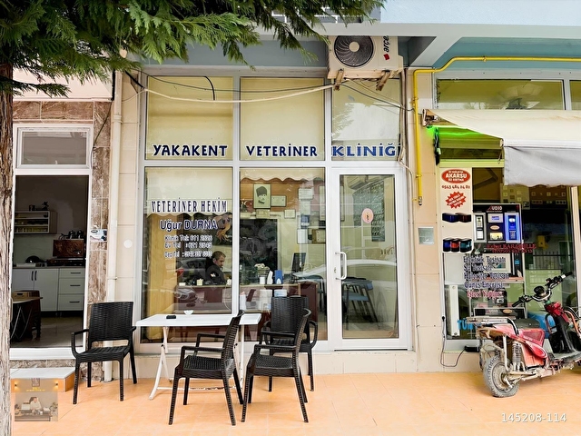 YAKAKENT MERKEZDE YÜKSEK KİRA GETİRİLİ SATILIK DÜKKAN