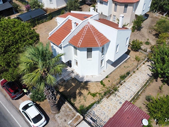 AYVALIK CUNDA ADASINDA YOLA CEPHELİ,GENİŞ BAHÇELİ DUBLEKS VİLLA - Görsel 4