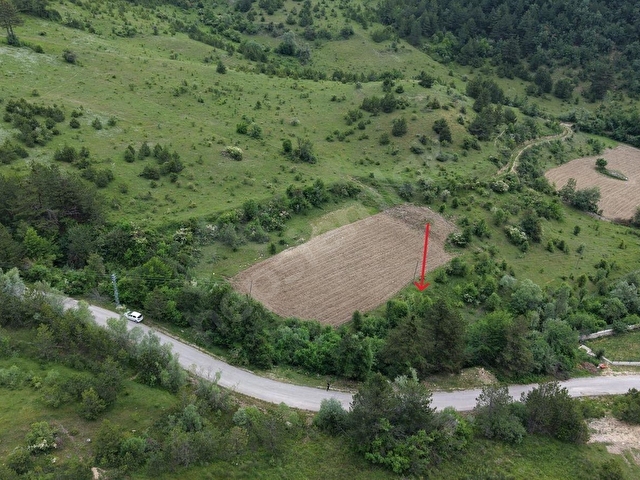 ESKİPAZAR OVA KÖYÜNDE ÇETİÖREN MESİRE YERİNE YAKIN MESAFEDE 3.198,87 M2 SATILIK ARAZİ - Görsel 2