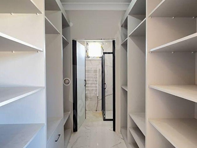 BAHÇELİEVLERDE SATILIK GİYİNME ODALI ULTRA LÜKS 3+1 DAİRE - Görsel 11