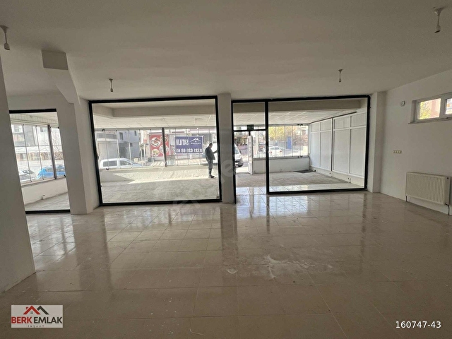 ACİL ! BAHABEY CADDESİ 102 EVLERDE BULUNAN 500m² DÜKKAN SATILIK - Görsel 5