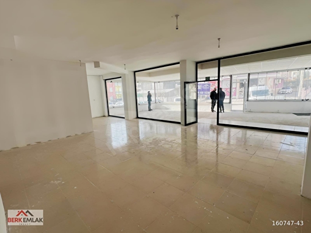 ACİL ! BAHABEY CADDESİ 102 EVLERDE BULUNAN 500m² DÜKKAN SATILIK - Görsel 13