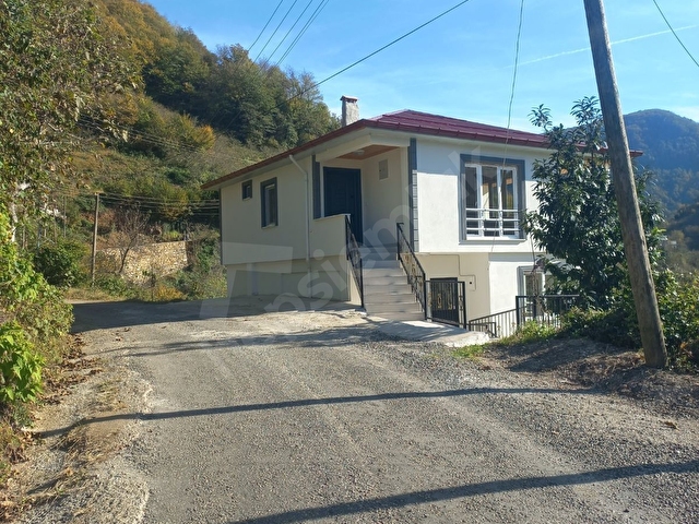 TİREBOLU CİVİL KÖYÜNDE SATILIK İÇİNDE EV OLAN FINDIK BAHÇESİ - Görsel 9