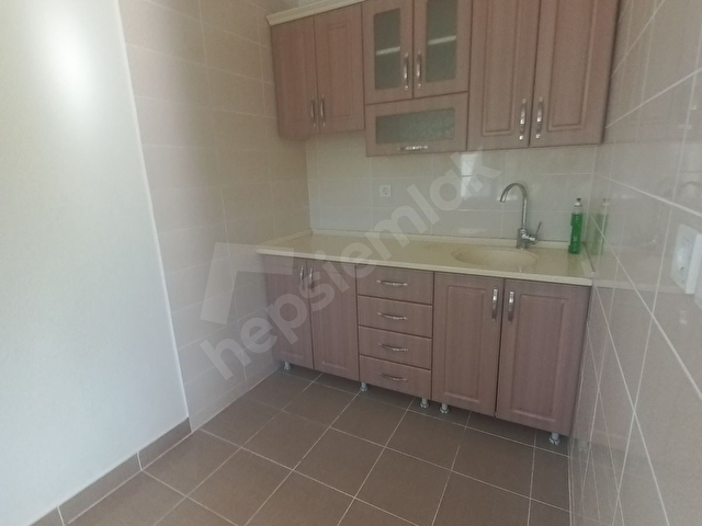 TİREBOLU CİVİL KÖYÜNDE SATILIK İÇİNDE EV OLAN FINDIK BAHÇESİ - Görsel 13