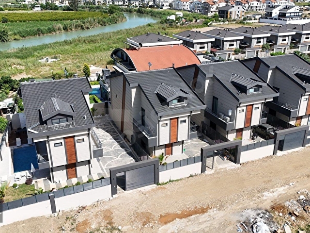 ANTALYA BELEKTE SATILIK MÜSTAKİL HAVUZLU LÜX VİLLA - Görsel 3