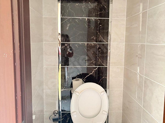BORNOVA MERKEZDE EN İŞLEK KONUMDA 60m2 - Görsel 5