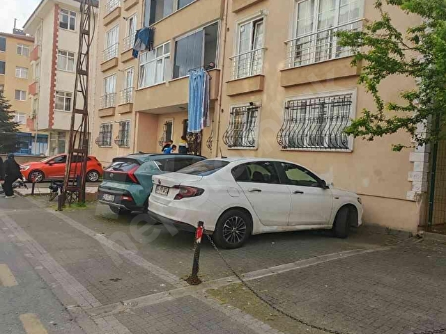 ATAŞEHIR VE ÜMRANIYENIN KESIŞME NOKTASINDA YÜKSEK GIRIŞ 3+1 SATILIK DAIRE - Görsel 5