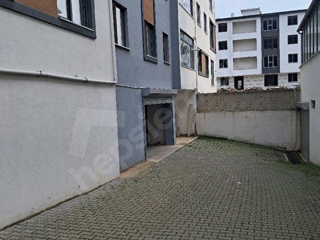 DÜZCE AZİZİYE MAHALLESİNDE  2+1 arakat asansörlü kapalı garajlı SATILIK DAİRE - Görsel 5