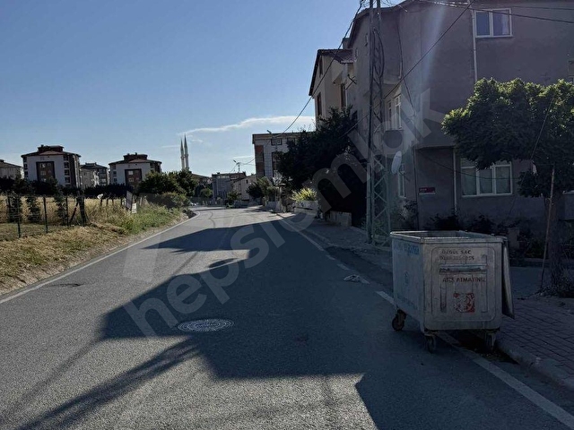 SİLİVRİ YENİ MAHdeSATILIK DÜKKAN ÇIKAN CADDE CEPHE ARSA 211m2 - Görsel 3