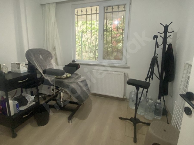 BEYLİKDÜZÜNDE SATILIK 2+1 150M2 BAHÇELİ EMSALSİZ YATIRIMLIK GRİŞ - Görsel 12