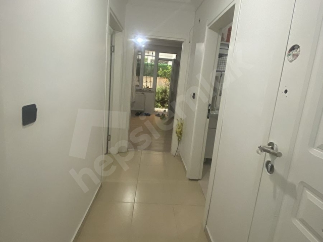 BEYLİKDÜZÜNDE SATILIK 2+1 150M2 BAHÇELİ EMSALSİZ YATIRIMLIK GRİŞ - Görsel 14