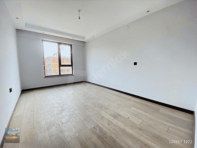 DEMİRHAN EMLAKTAN ALBAYRAK CADDESİ YAKINI ÖZEL GARAJLI 2+1 DAİRE - Görsel 12