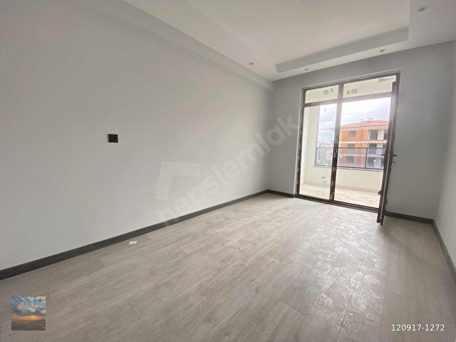 DEMİRHAN EMLAKTAN ALBAYRAK CADDESİ YAKINI ÖZEL GARAJLI 2+1 DAİRE - Görsel 19