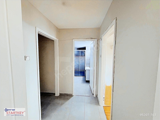 Karşıyaka Iskele Karşısında Kiralık 4+1 Daire - Görsel 23