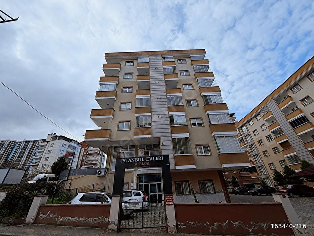 Akçaabat Söğütlü Satılık
