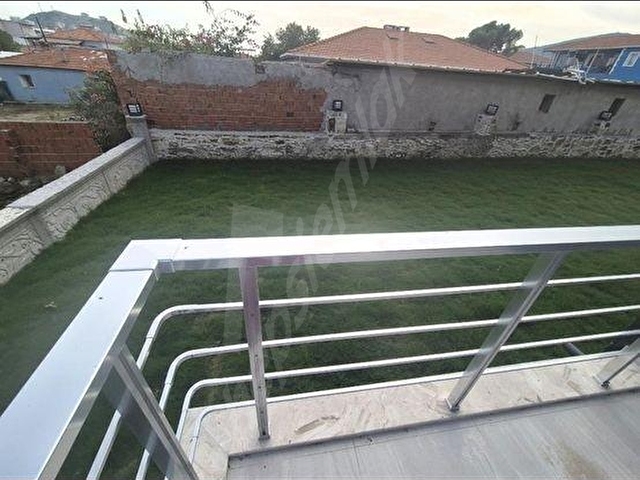 FOÇA BAĞARASINDA KİRALIK SIFIR 2+1 DAİRE - Görsel 9