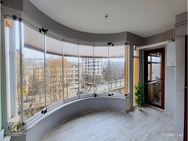 KASTAMONU EMLAK GAYRİMENKULDEN ANACADDE LÜKS SATILIK 4+1 DAİRE - Görsel 18