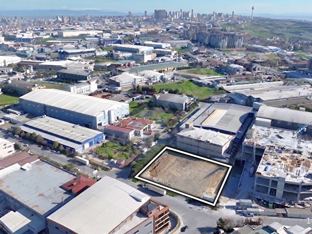 RAMAZAN AKBULUT - HADIMKÖY ASFALTINA 200M MESAFEDE 3600M2 ARSA
