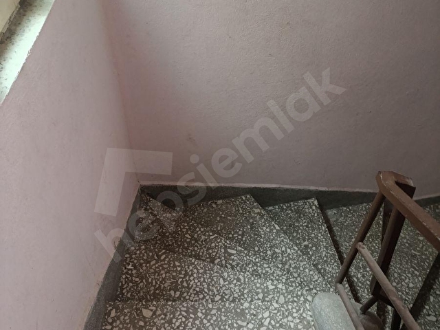 aydın Çine çarşı merkezde kiralık 2+1 daire - Görsel 3