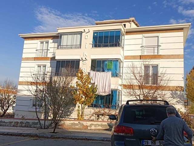 ÇORUM BAHÇELİEVLER MAH. YAVRUTURNA ORTAOKULU CİVARI SATLIK 3+1 DAİRE - Görsel 20
