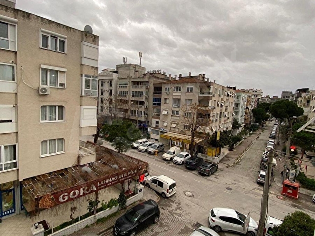 KARŞIYAKA BAHRİYE ÜÇOK LATİFE HANIM SOKAKTA SATILIK 3+1 DAİRE - Görsel 25