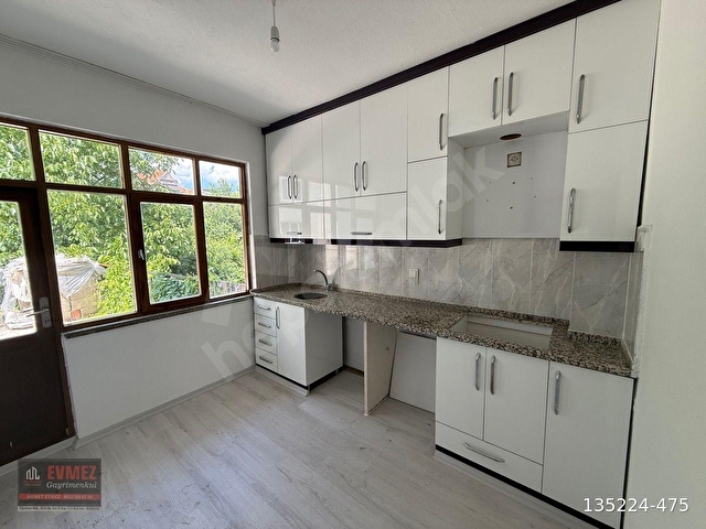 ÇUKUR MAH.BELEDİYE YAKINI SATILIK 2+1 2.ARAKAT SATILIK DAİRE