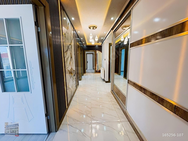KEÇİÖRENDE FUL+FUL ÖNÜ AÇIK GENİŞ&FERAH KÖK TAPULU LÜX DAİRE - Görsel 2