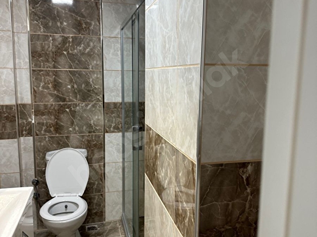 SAHİBİNDEN ÇOK MEVKİ YERDE SIFIR AYARINDA KİRALIK DAİRE - Görsel 10