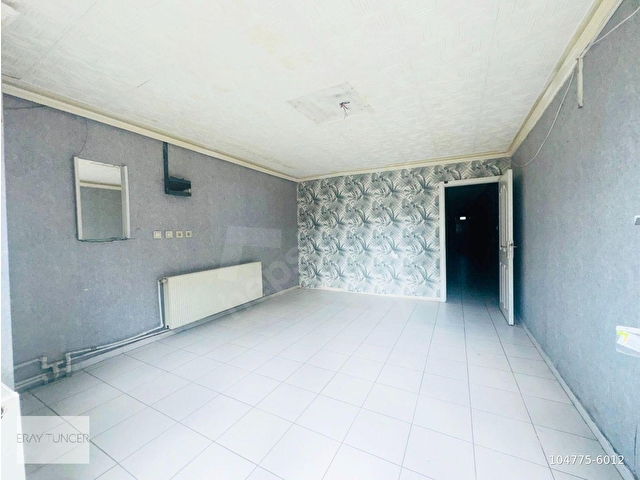 Natoyolu Caddesi Yakını, Banka ve Postane Yanında Kiralık Dükkan - Görsel 2