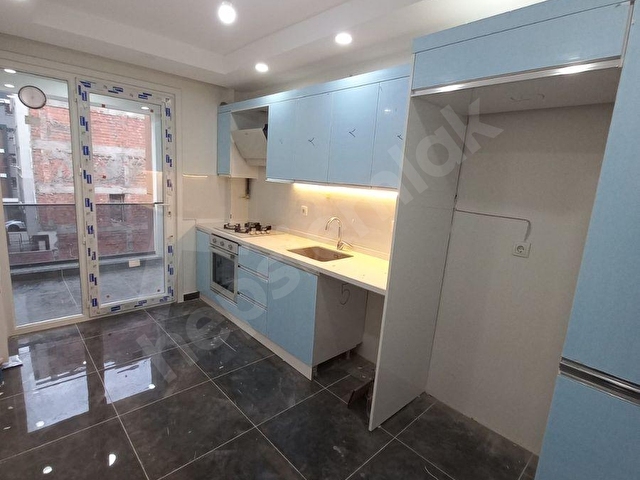 BAHÇELİEVLER YAYLA FERİT SELİM PAŞA CD. SİNE YAKIN 3+1 120M2 2.KAT SIFIR ASANSÖRLÜ ANKSTRE MUTFAKLI - Görsel 9
