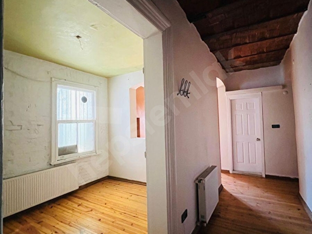 Galata Meydanda Düz Giriş  Daire