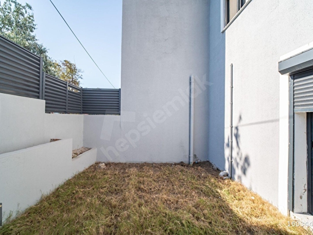 URLA KALABAK TA SAHİLE 200MT NET 160M² SIFIR BOŞ İKİZ VİLLA - Görsel 20