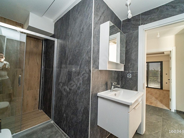 URLA KALABAK TA SAHİLE 200MT NET 160M² SIFIR BOŞ İKİZ VİLLA - Görsel 12