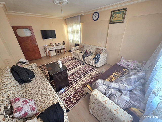HİLALDEN YEŞİLBAYRDA ÇİFT BALKONLU ARA KAT AÇIK CEPHELİ DAİRE - Görsel 4