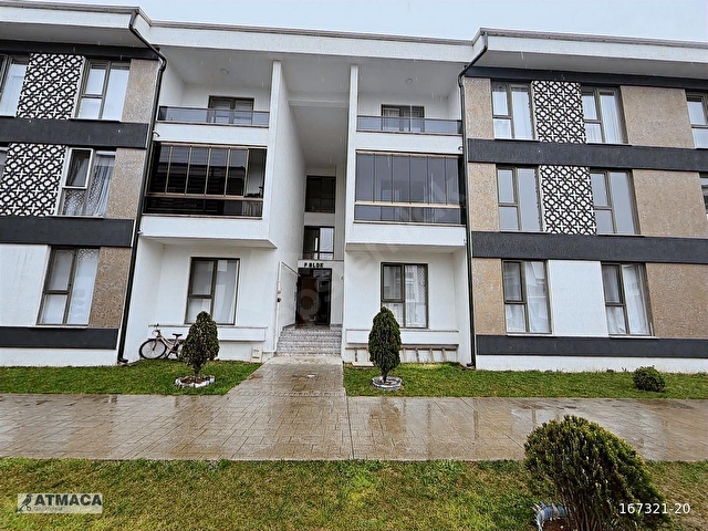 YAZLIK DA SİTE İÇERİSİNDE 3+1 140m2 KİRALIK DAİRE - Görsel 3