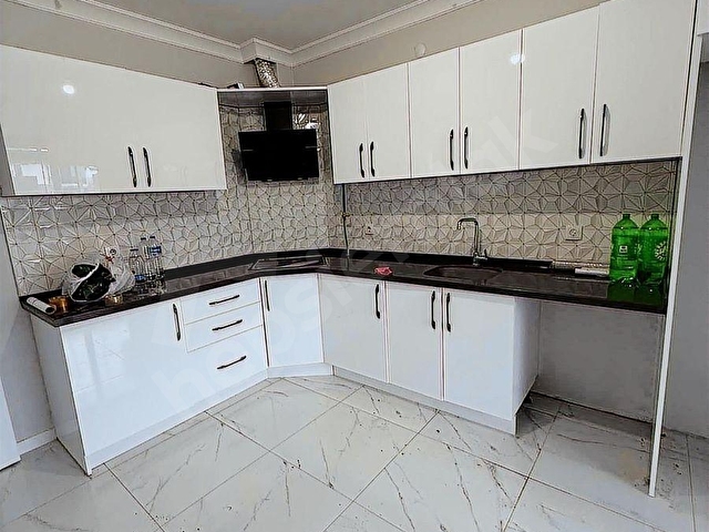 YAZLIK DA SİTE İÇERİSİNDE 3+1 140m2 KİRALIK DAİRE - Görsel 10