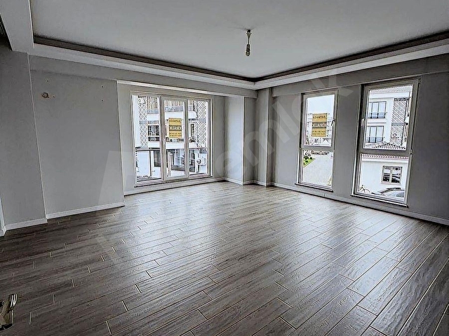 YAZLIK DA SİTE İÇERİSİNDE 3+1 140m2 KİRALIK DAİRE - Görsel 7