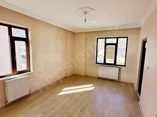 BERLİN EMLAKTAN YUNUS EMRE MAHALLESİ SATILIK 3+1 DAİRE - Görsel 13