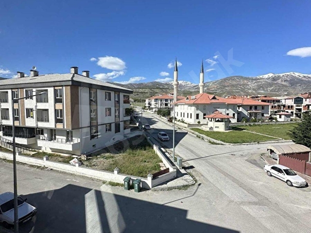 BERLİN EMLAKTAN YUNUS EMRE MAHALLESİ SATILIK 3+1 DAİRE - Görsel 11